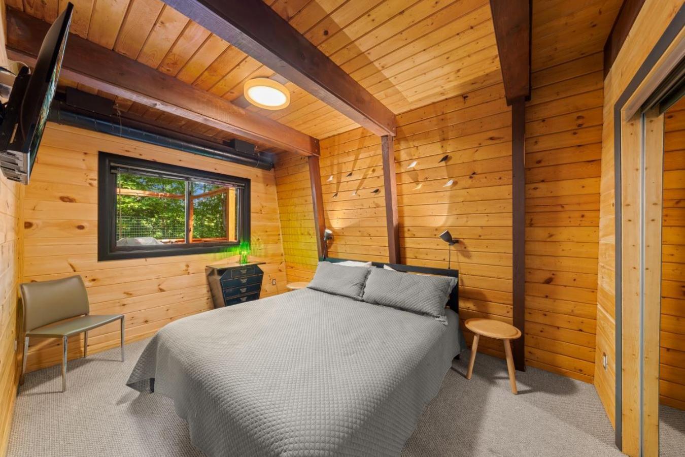 Treetops Chalet - 3Bd/2Bt Boutique Cabin W/Mt Leconte Views In Gatlinburg Dış mekan fotoğraf
